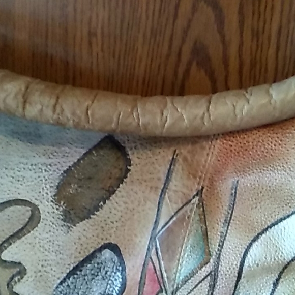 Allan Edward's hand painted leather bag - Picture 4 of 5